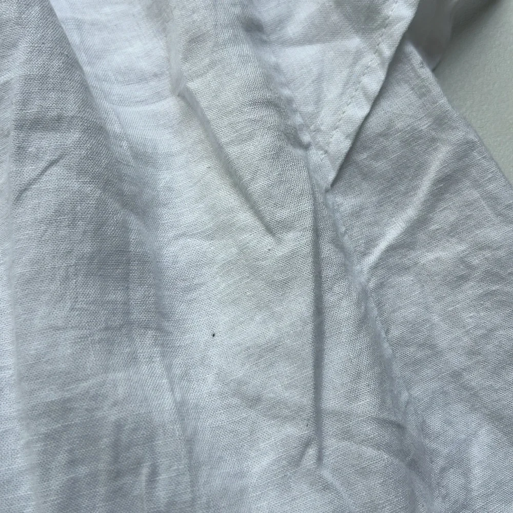 White w/ cream trim Old‎ Navy puff sleeve lightweight beach blouse linen blend M